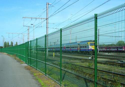Системы ограждений железных дорог и автомагистралей в Воркуте